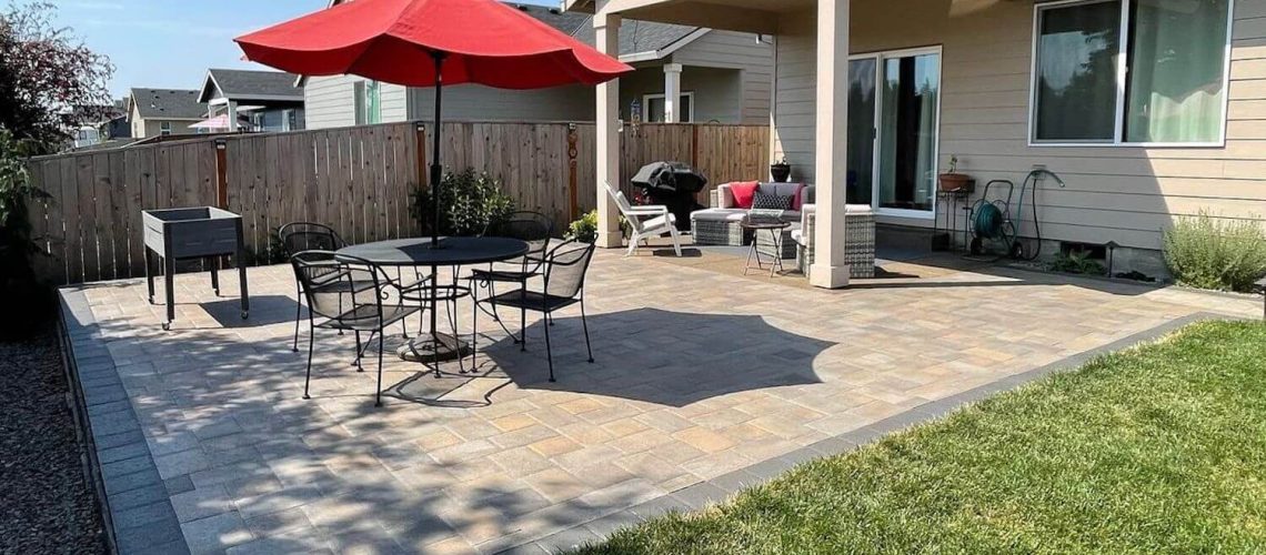 Sealing Pavers Pros and Cons living